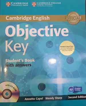 كتاب Cambridge English Objective key student's book with answers المتضمن للحلول. KET للبيع