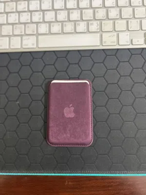 Apple MagSafe wallet
