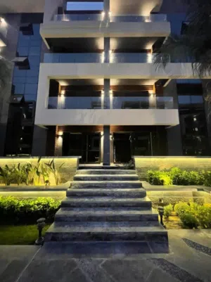 شقة 164 متر فى كمبوند patio casa