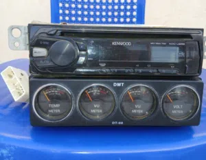 مسجل kenwood آصلي دسكات و USB و AUX