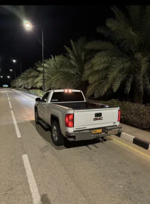 Used GMC Sierra in Dhofar