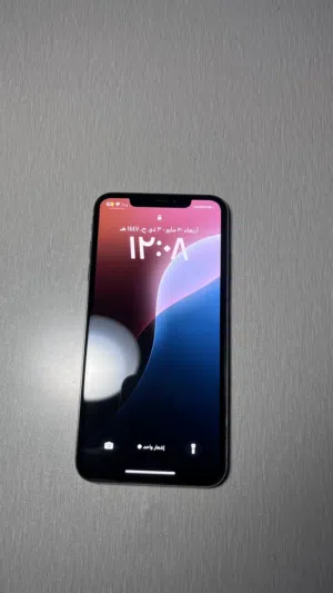 ايفون xs max وقابل لتفاوض بشكل بسيط + اقرا الوصف لانه الوصف فيه كل التفاصيل