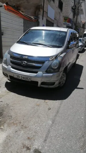 Used Hyundai H1 in Amman