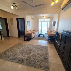 75 m2 2 Bedrooms Apartments for Rent in Muscat Al-Hail