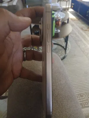 Apple iPhone 16 Pro Max 512 GB in Amman