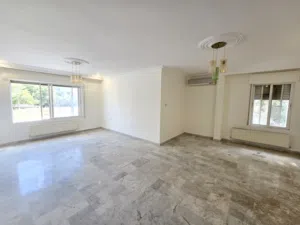 180 m2 3 Bedrooms Apartments for Rent in Amman Al Rabiah