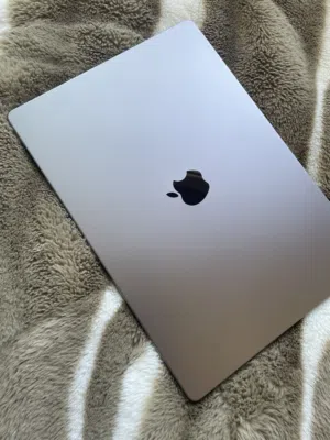 Macbook Pro M1 Pro chip ماكبوك برو