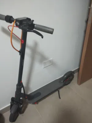 سكوتر كهربائي
