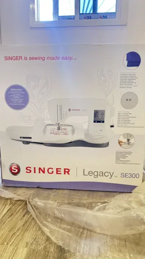 ماكينة تطريز وخياطة كمبيوتر سنجر Legacy SE300 جديدة