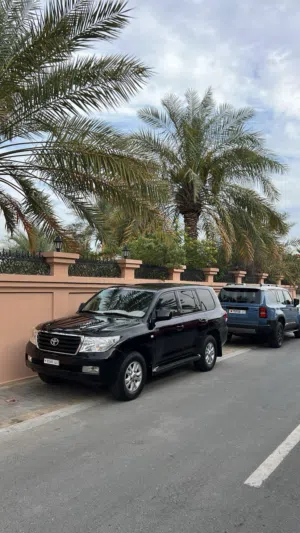 للبيع  لاند كروزر Gxr. v8  موديل:2008