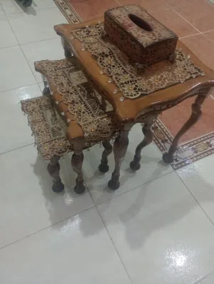 طاولة تقديم