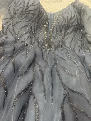 فستان سهرة لبسة وحدة