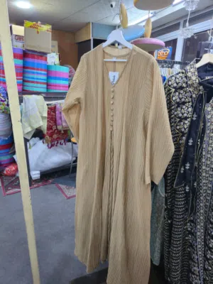 للبيع بضاعه جديده تركيه وكويتيه بأسعار مناسبه للجميع