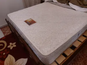 مرتبة taki أصلية استعمال نضيف جدا