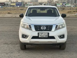 نيسان نافارا 2022