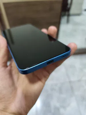 honor x8a ذاكرة 128 بطارية 4500