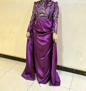 فستان سهرة ستان ثقيل مع شاحط