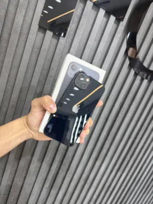 iPhone 13 128GB battery 89