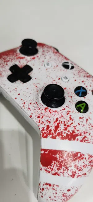 Xbox One s 1tb للبيع