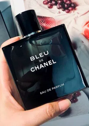 عطر بلو شانيل للرجال – Bleu de Chanel Eau de Parfum – أناقة زرقاء بلا حدود