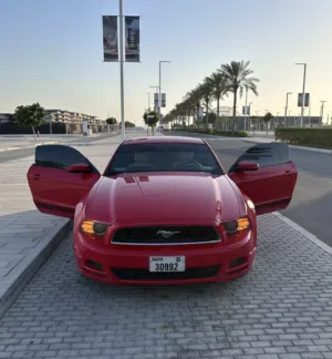 Ford Mustang 2014 - V6 GCC specs