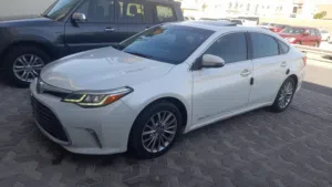 Used Toyota Avalon in Northern Governorate