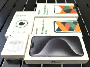 iPhone 15 Pro Max 256GB Black Titanium+Charger+MagSafe Case+2xScreen Protector+3xLens Protector