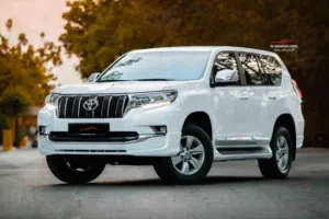 Toyota Prado 2022 white AGENCY MAINTAINED LOW MILEAGE SINGLE OWNER FULL INSURANCE Bahrain Spec.
