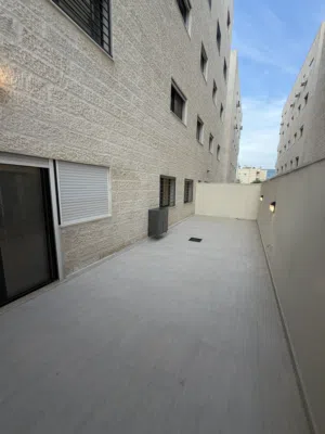 70 m2 2 Bedrooms Apartments for Sale in Amman Al Jandaweel