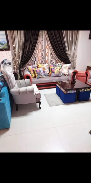 400 m2 . Landlord0