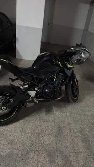 Kawasaki z900