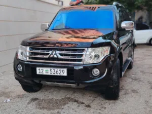 Mitsubishi . Pajero . 2011 . Used0