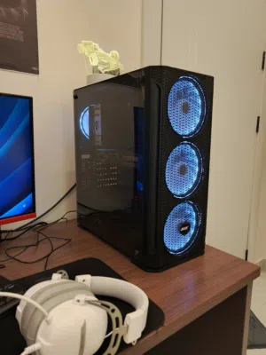 جهاز قوي جدا اداء عالي مع شاشه