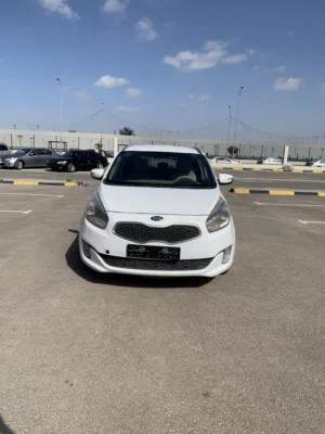 Used Kia Carens in Tripoli