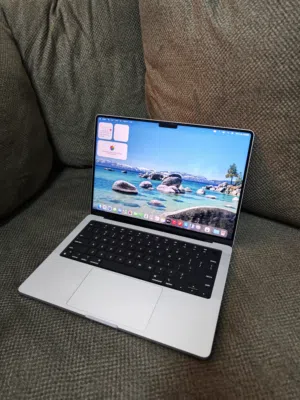 Apple Macbook Pro M4 Pro 2024 14inch بسعر مغري جدا