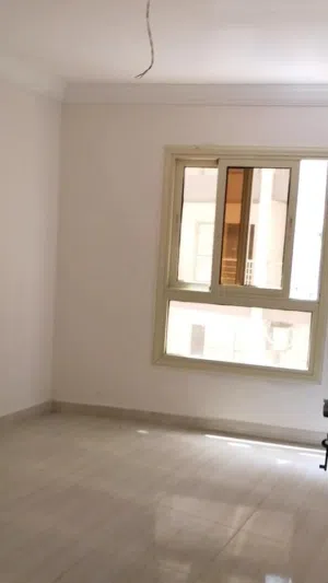 Mixed Use . Yearly . 90 m24