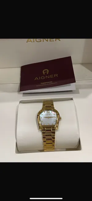 AIGNER Massa Gold-Tone Stainless Steel Watch ساعة أيغنر ماسا نسائية