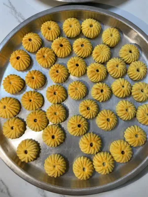 معمول تمر وفستق وجوز