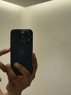 Apple iPhone 15 Pro 128 GB in Farwaniya