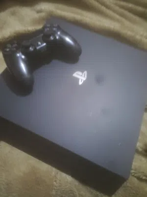 بلايستيشن 4برو للبيع