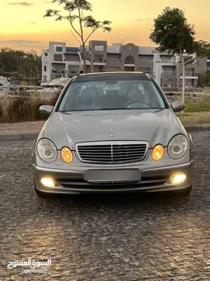 مرسيدس E200 افنتجارد كومبريسور 2005