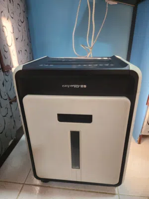 Easy Enjoy HS-12A micro-cut shredder