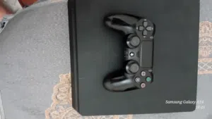 بيع ps4 سليم  1tb  Ver:9.00 فيه الألعاب  الحالة جيدة  بيه بكامل ليكابل  السعر 57