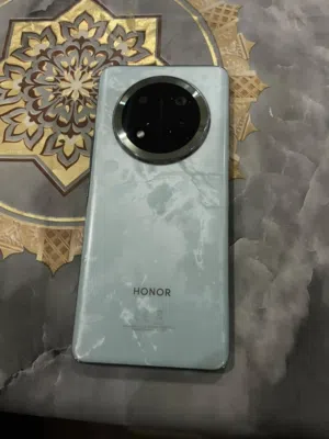 لقطة Honor X9c نظيف جداً 256GB مع 12RAM يدعم 5G، بطارية ضخمة وضد الكسر بسعر 170 لقطه.