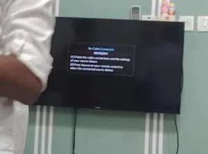 Samsung Smart HD TV 40 Inch for sale