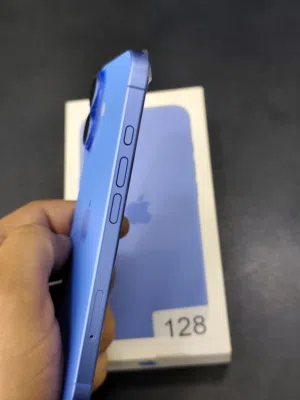 iphone 16 وارد شرق اوسط مع الكرتونه بحالة الجديد