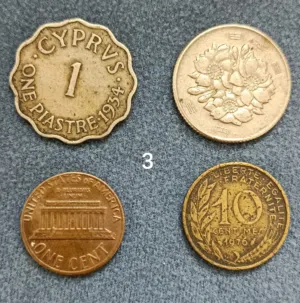 4 عملات اجنبية مختلفة المجموعة 3