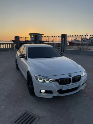 Bmw f30 ستيج