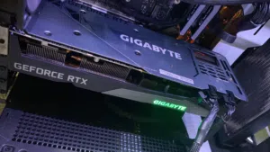 كرت شاشة جيجابايت Gigabyte RTX 3070 OC بحالة ممتازة مع ملحقات أخرى