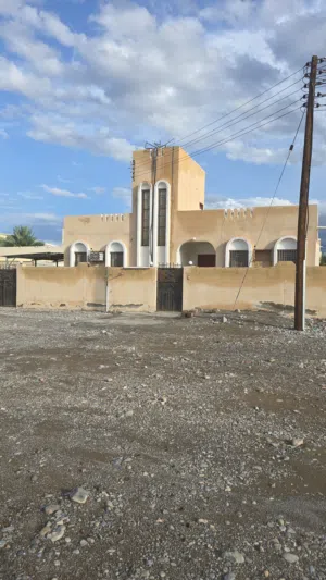 220 m2 3 Bedrooms Townhouse for Sale in Al Batinah Rustaq